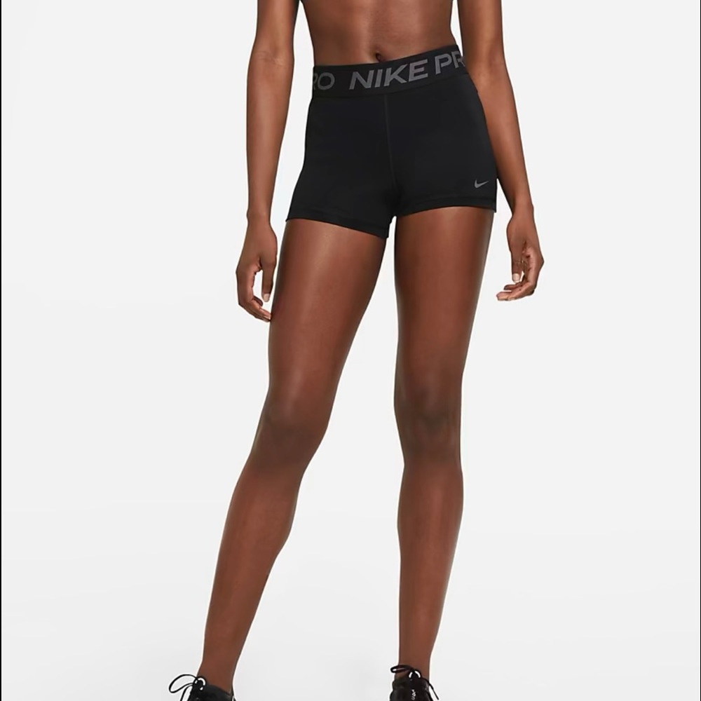 NWOT: Nike Pro 3” shorts, XS